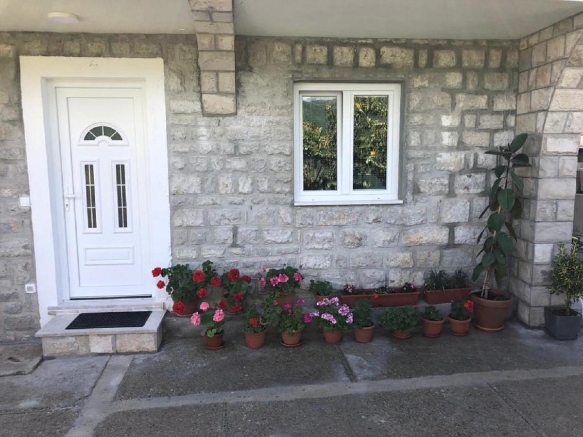 Apartments Todorovic Τίβατ Εξωτερικό φωτογραφία